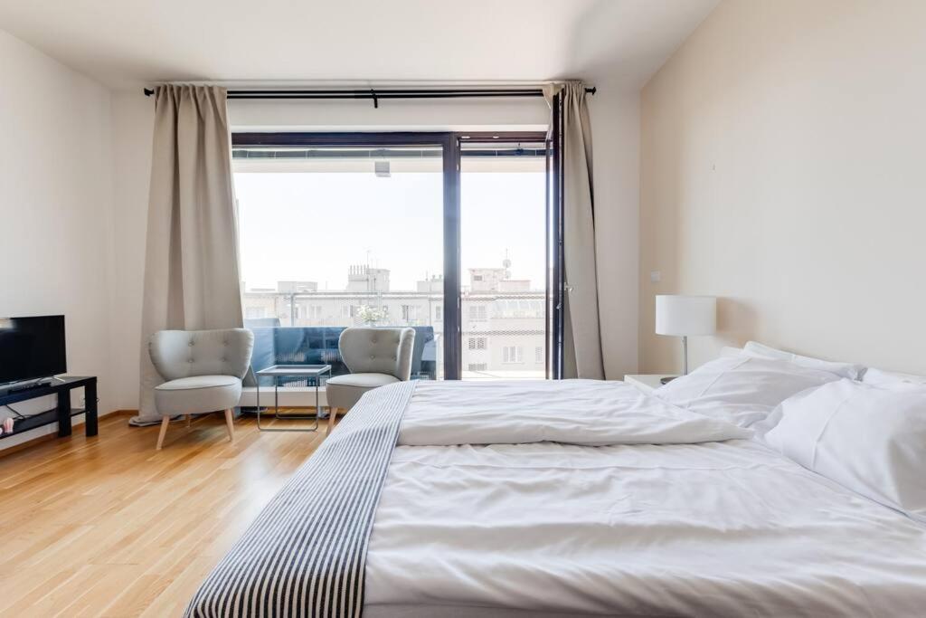 Jt'S Apartments Korunni Str. Prague Luaran gambar